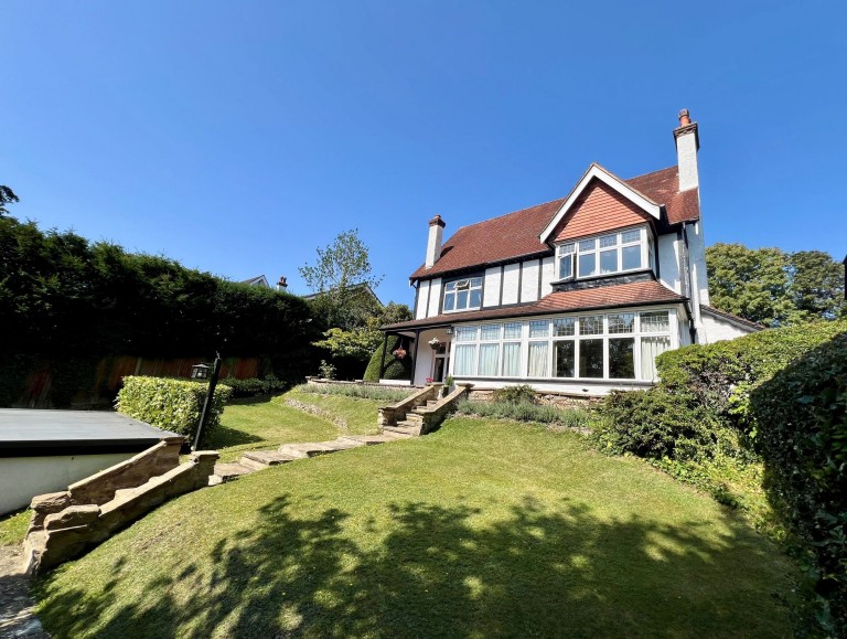 The Drive, Coulsdon, CR5 - EAID:4238971326, BID:111a20da-ac98-4726-afab-e685f1b287bd