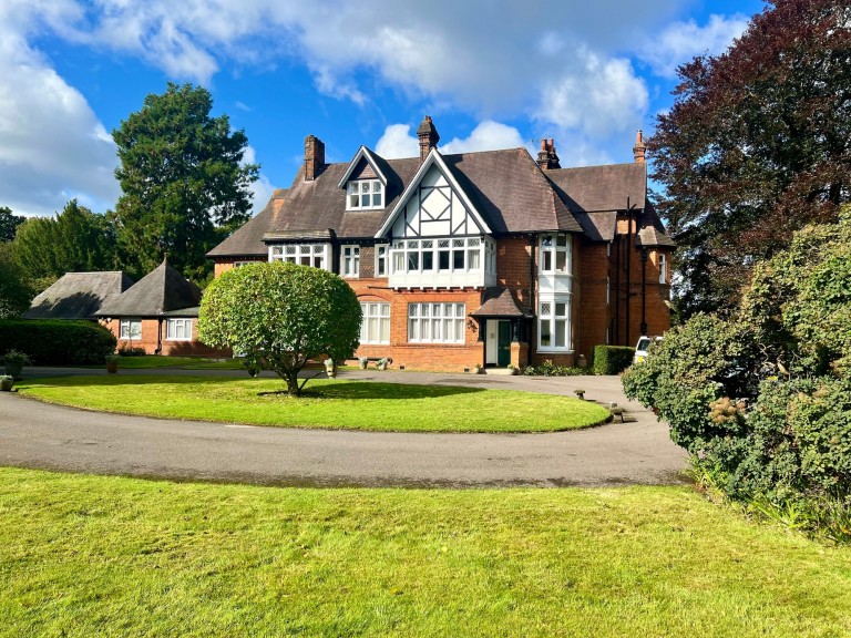 Hazelwood Lane, Chipstead, CR5 - EAID:4238971326, BID:111a20da-ac98-4726-afab-e685f1b287bd