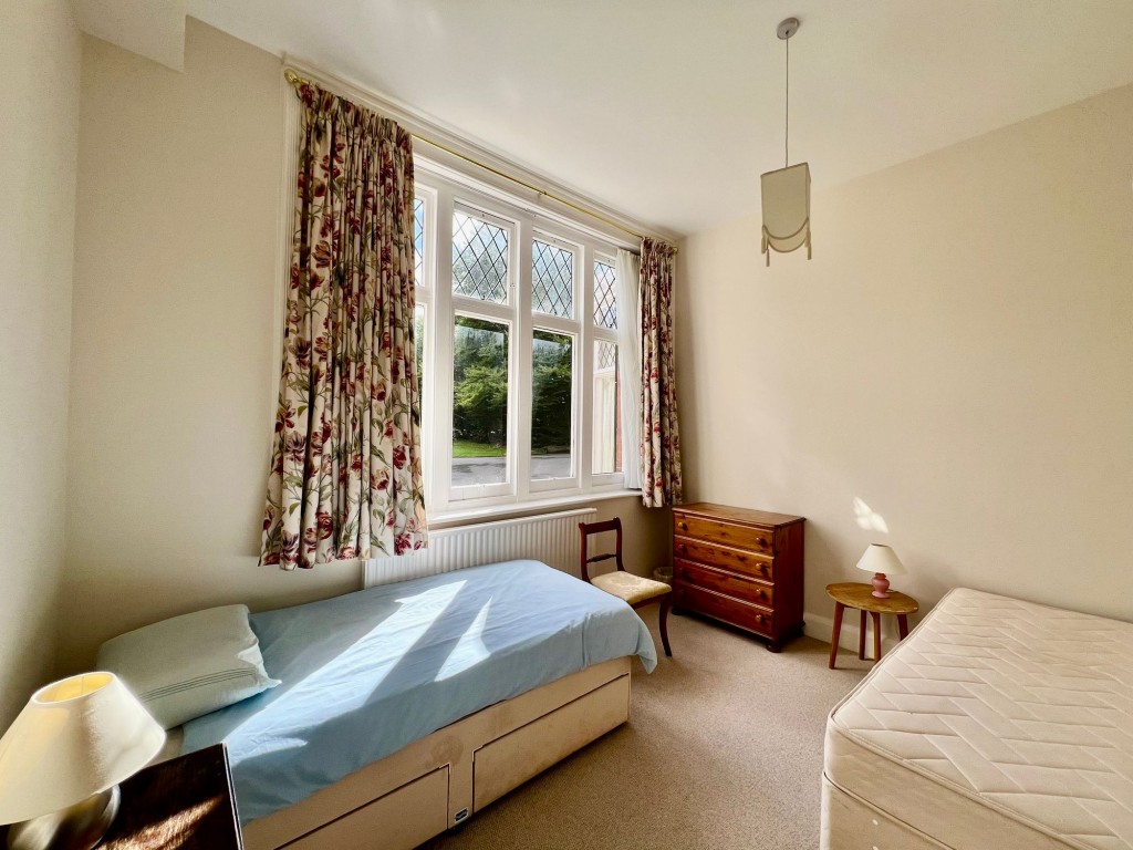 Images for Hazelwood Lane, Chipstead, CR5 EAID:4238971326 BID:111a20da-ac98-4726-afab-e685f1b287bd