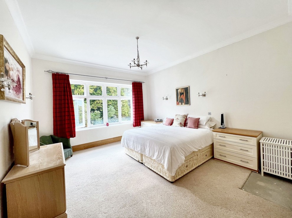 Images for Verulam Avenue, Purley, CR8 EAID:4238971326 BID:111a20da-ac98-4726-afab-e685f1b287bd