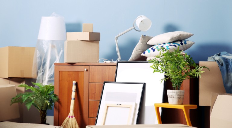 Decluttering Your Home: A Simple Guide to Selling Faster