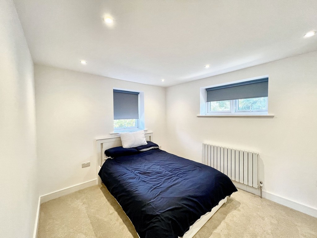 Images for Kingsdown Avenue, South Croydon, CR2 EAID:4238971326 BID:111a20da-ac98-4726-afab-e685f1b287bd