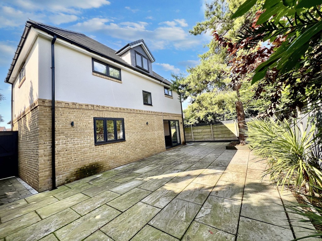 Images for Kingsdown Avenue, South Croydon, CR2 EAID:4238971326 BID:111a20da-ac98-4726-afab-e685f1b287bd